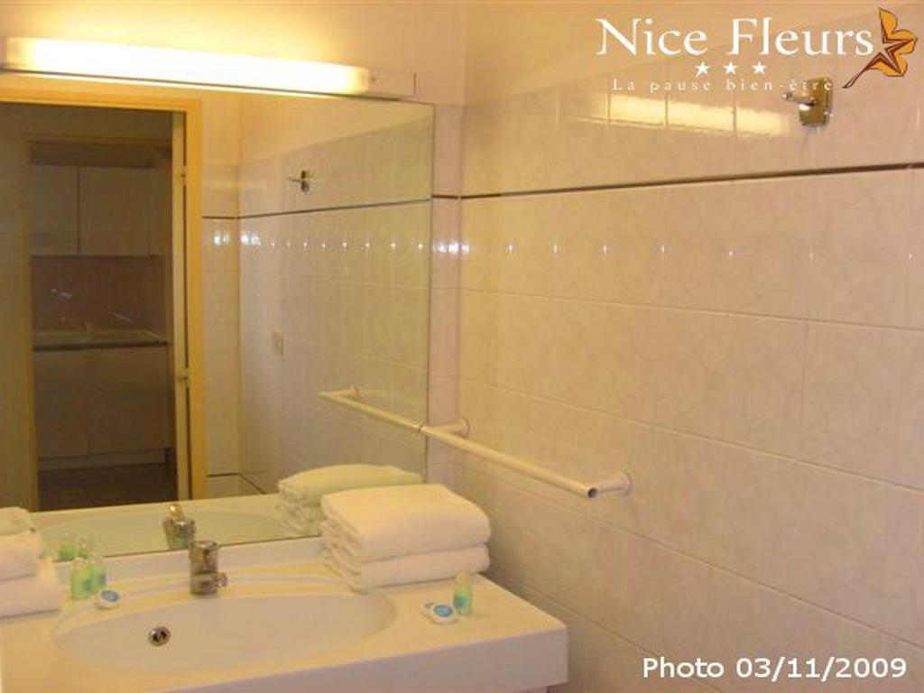Nice Fleurs Apart'Hotel Habitación foto