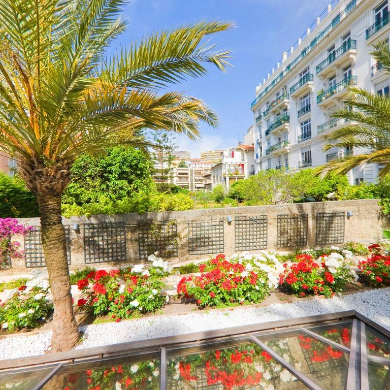 Nice Fleurs Apart'Hotel Exterior foto
